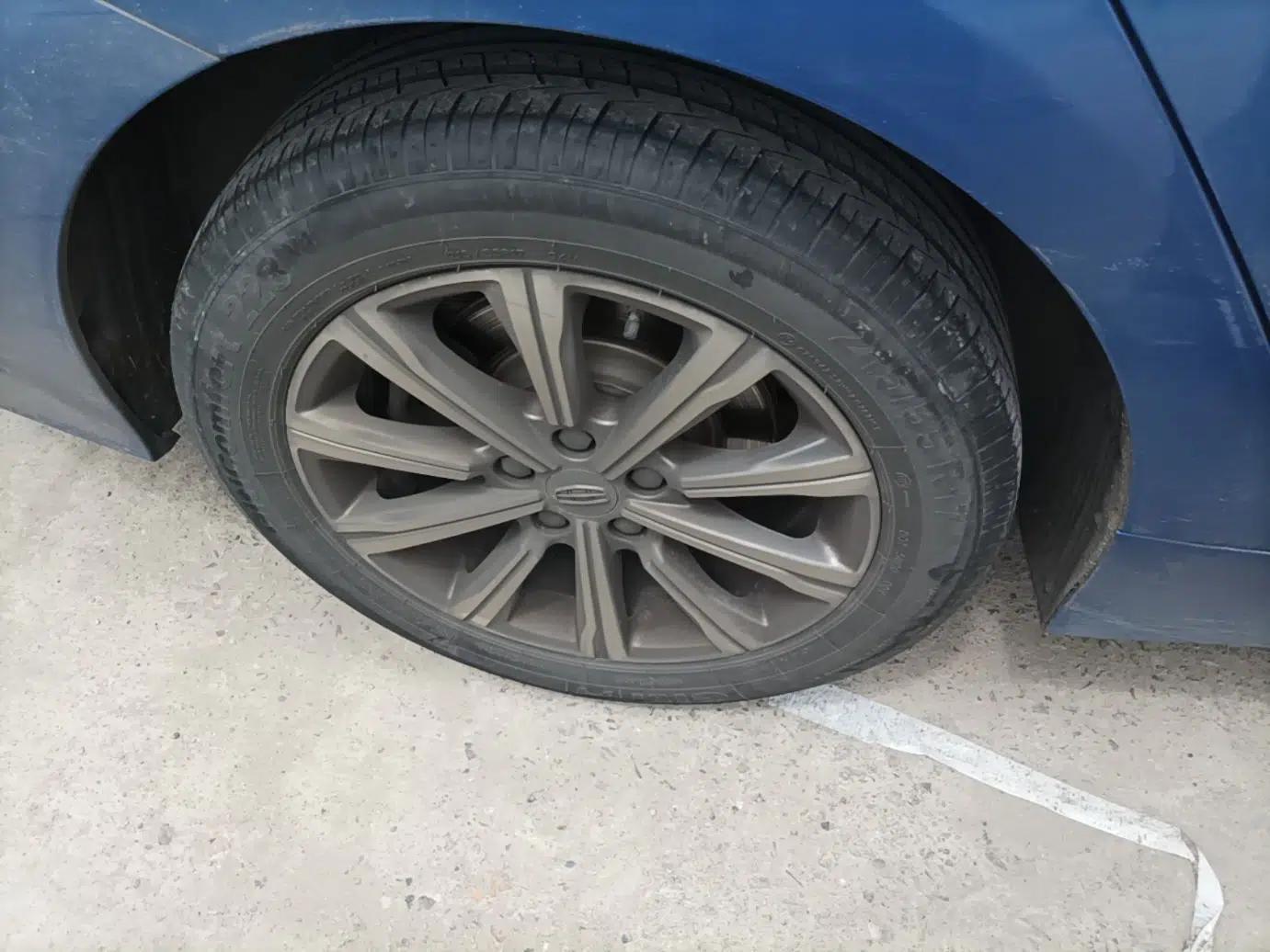 Geely Auto Emgrand GT New Energy 2018 1.5T PHEV Yaoyue Edition — миниатюра 10