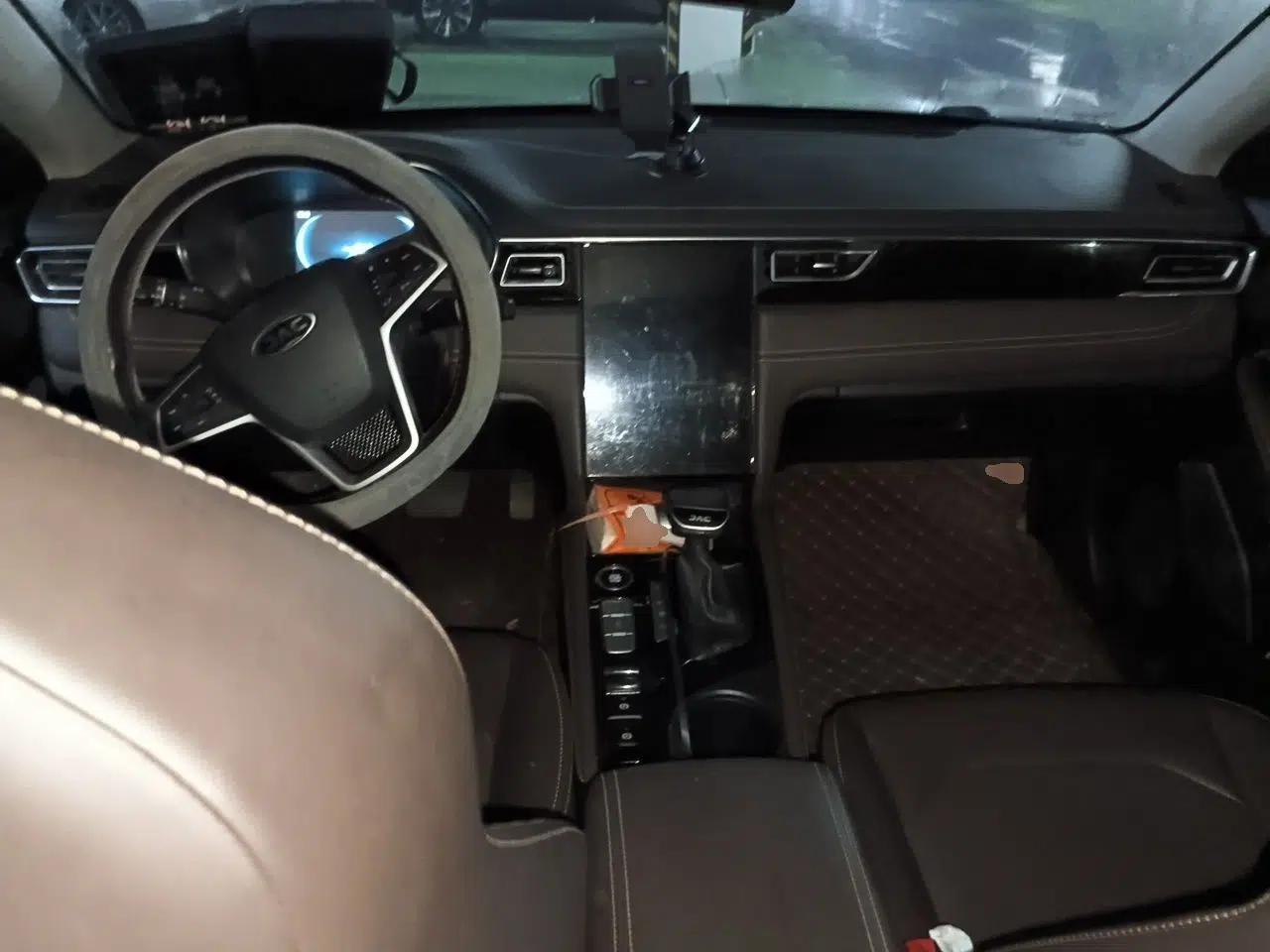 JAC Group J7 2020 1.5T CVT Superior Trim — миниатюра 10