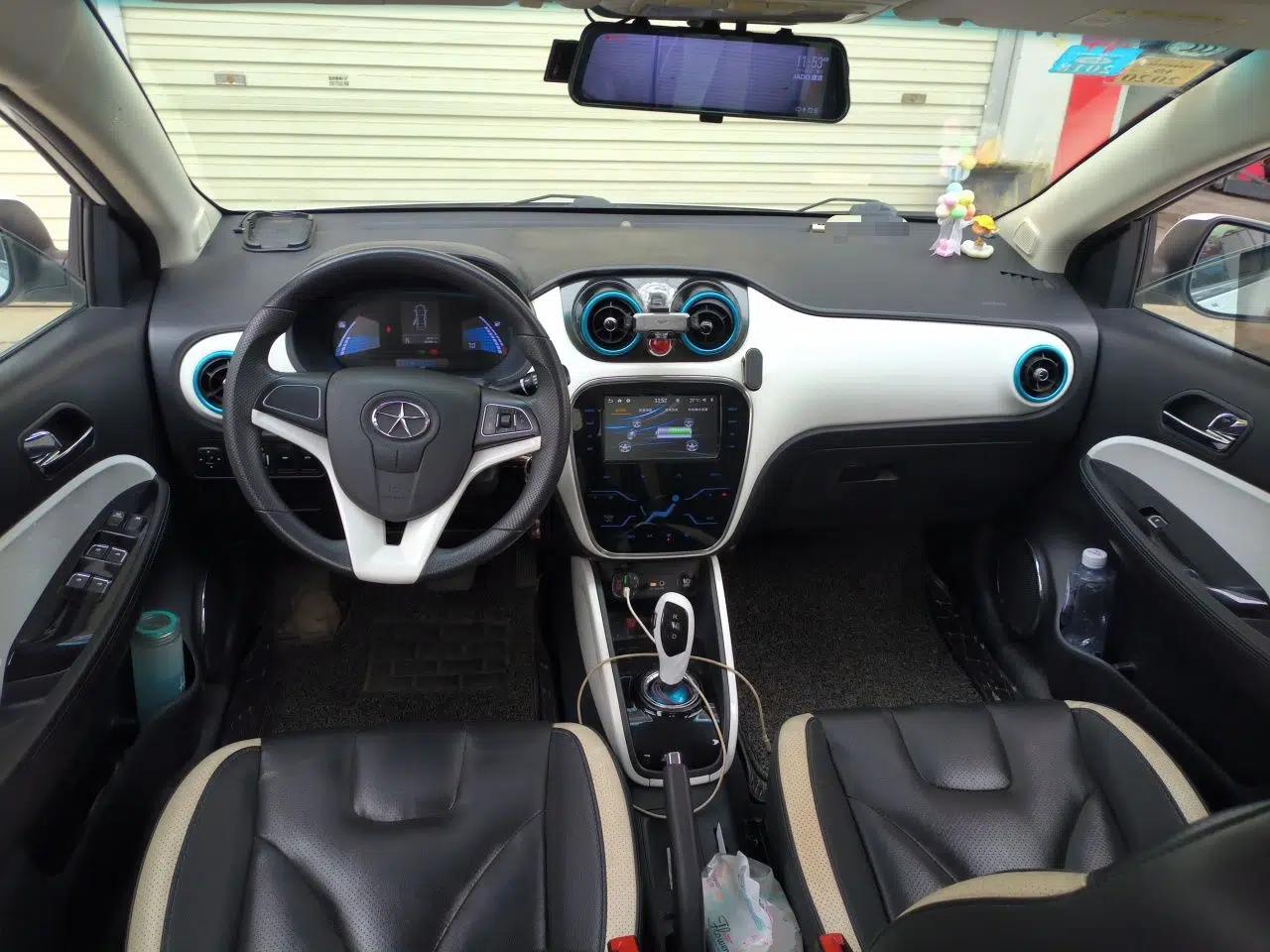 JAC Group iEV 2015 iEV5 — миниатюра 10