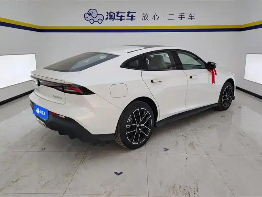 Changan UNI-V Smart Electric iDD 2024 Model Blue Whale Smart Electric iDD 136km Premium Edition — миниатюра 3