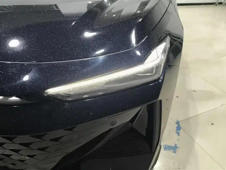 Changan UNI-V Smart Electric iDD 2024 Model Blue Whale Smart Electric iDD 136km Premium Edition — миниатюра 5