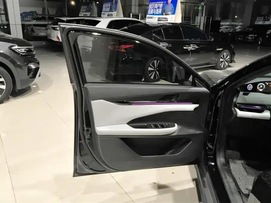 Changan UNI-V Smart Electric iDD 2024 Model Blue Whale Smart Electric iDD 136km Premium Edition — миниатюра 7