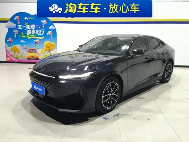 Changan UNI-V Smart Electric iDD 2024 Model Blue Whale Smart Electric iDD 136km Premium Edition