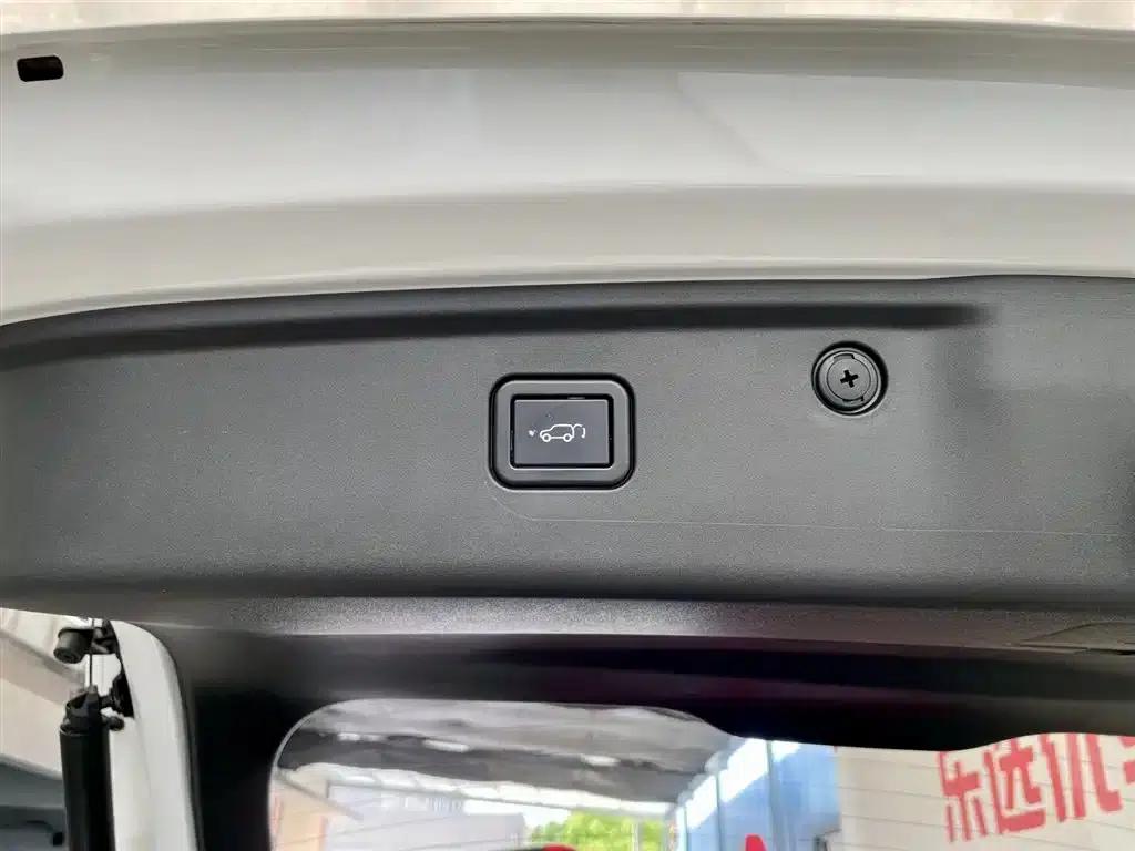 Changan X5 PLUS 2024 1.5T DCT Smart Supreme Edition — миниатюра 19