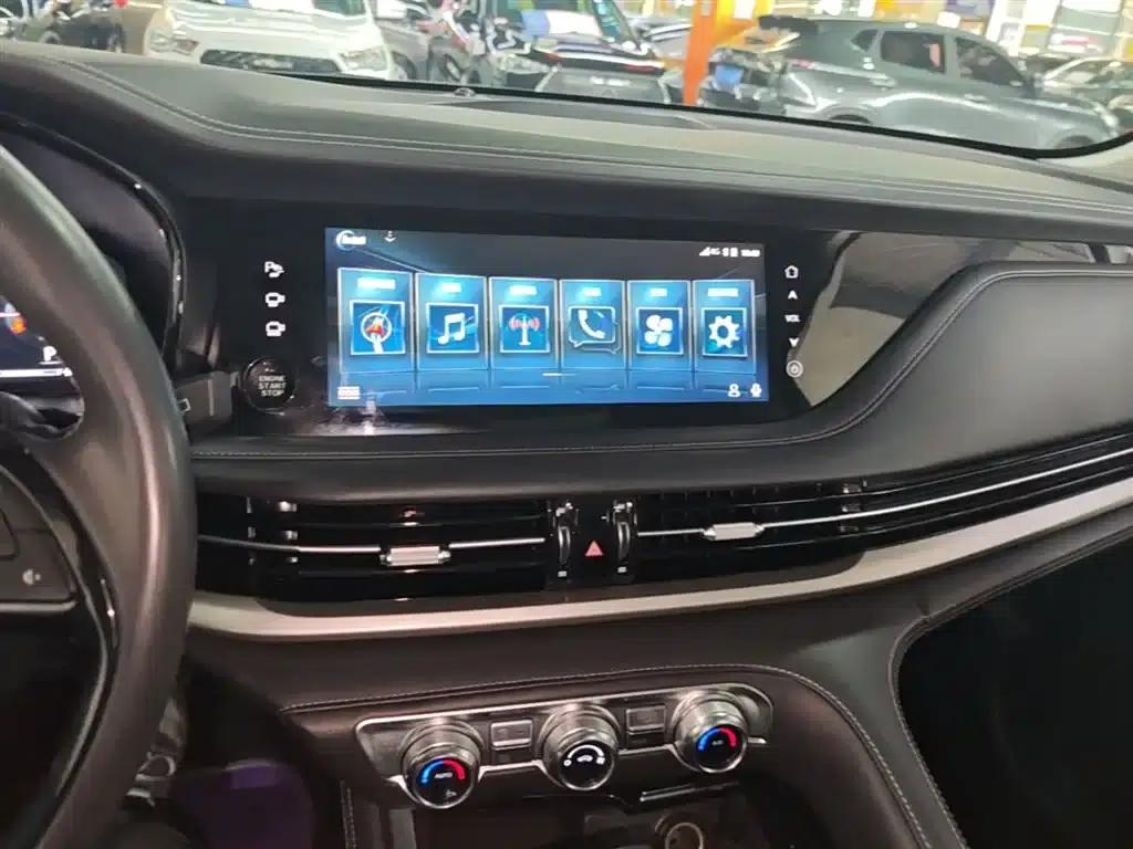 Changan CS95 2019 2.0T 4WD Luxury Edition — миниатюра 13