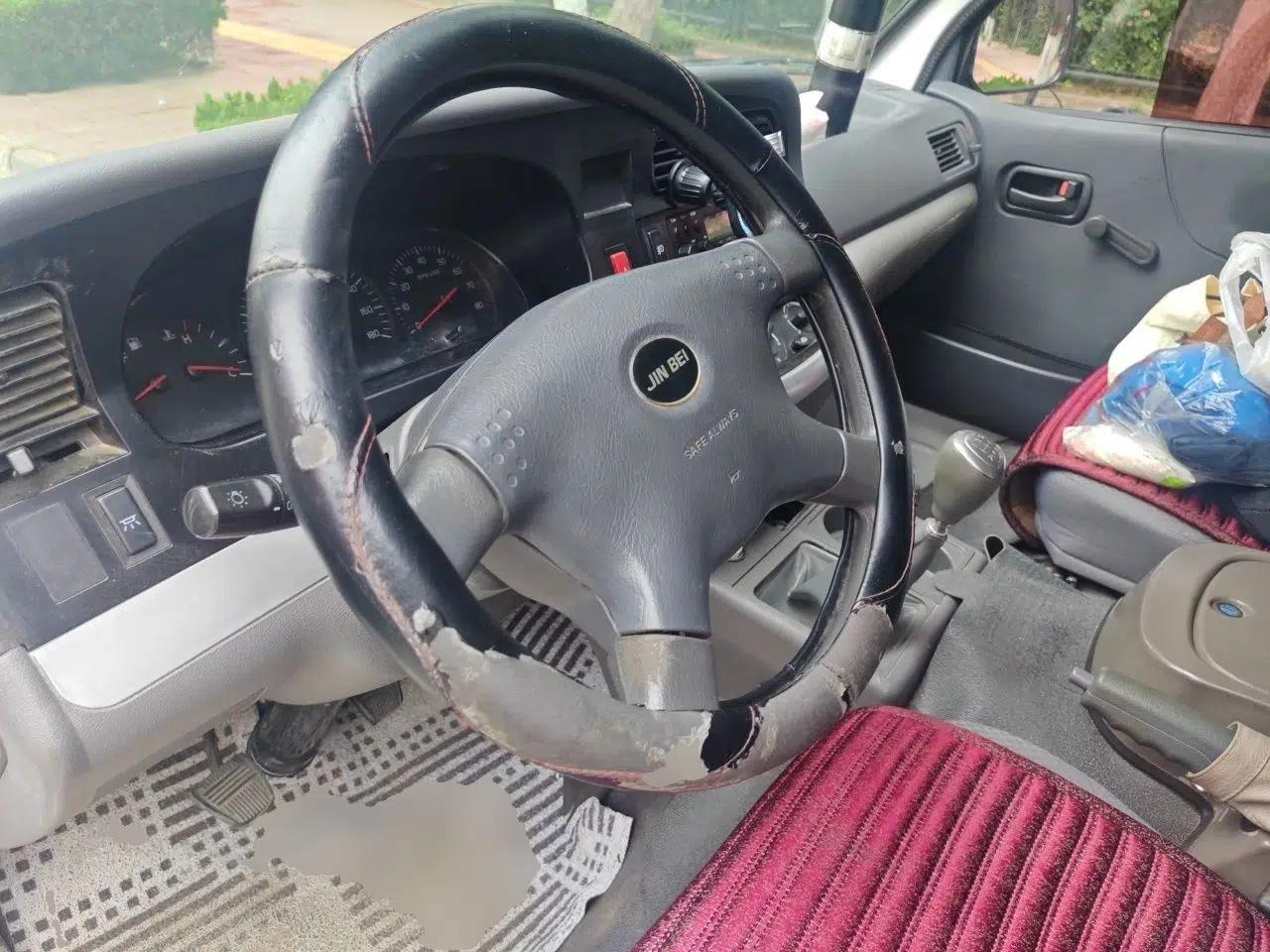 Jinbei Hiace 2018 2.0L Fifth-Generation Box Truck Standard Roof 2 Seats 4G21C — миниатюра 11