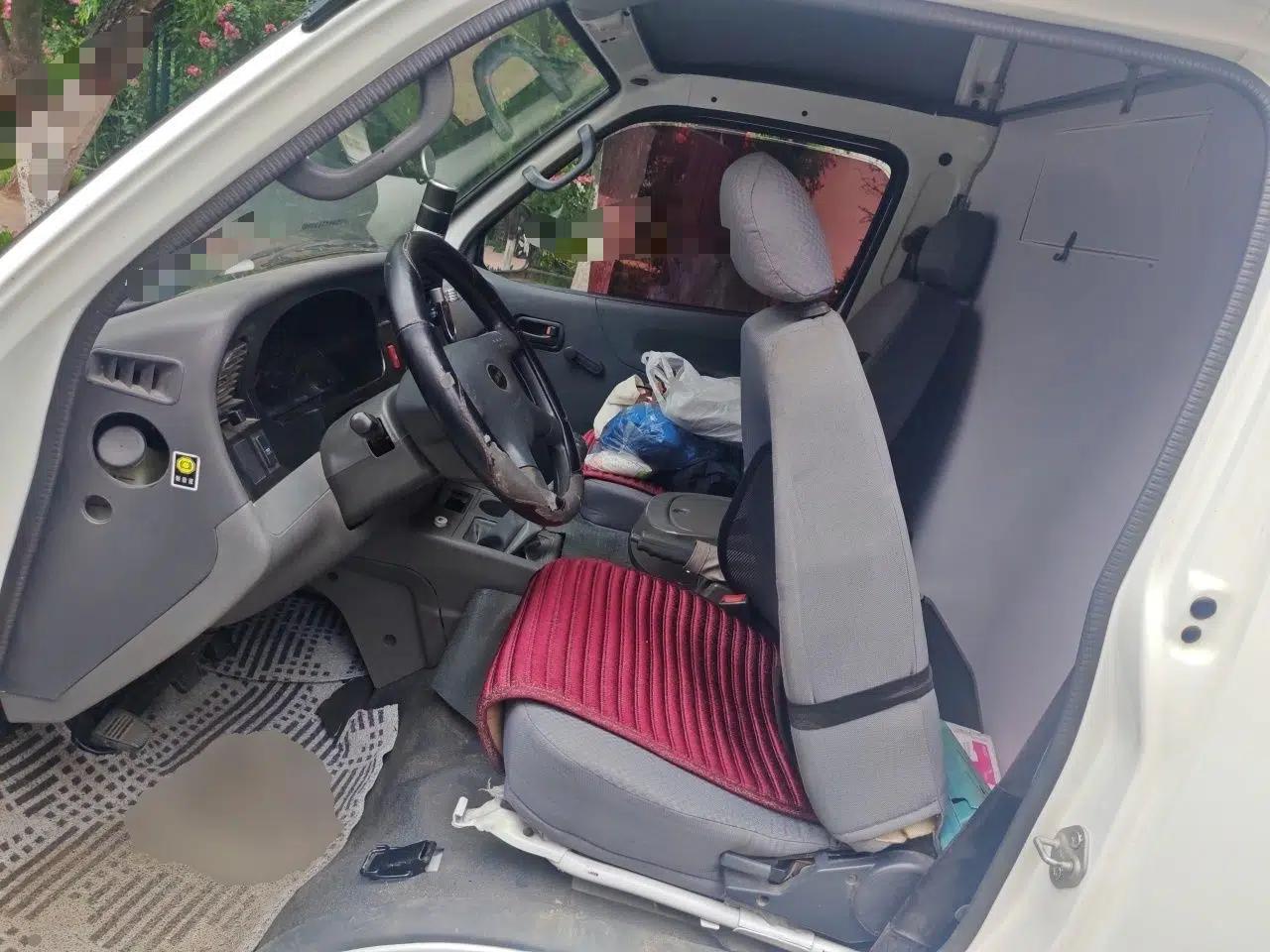Jinbei Hiace 2018 2.0L Fifth-Generation Box Truck Standard Roof 2 Seats 4G21C — миниатюра 16