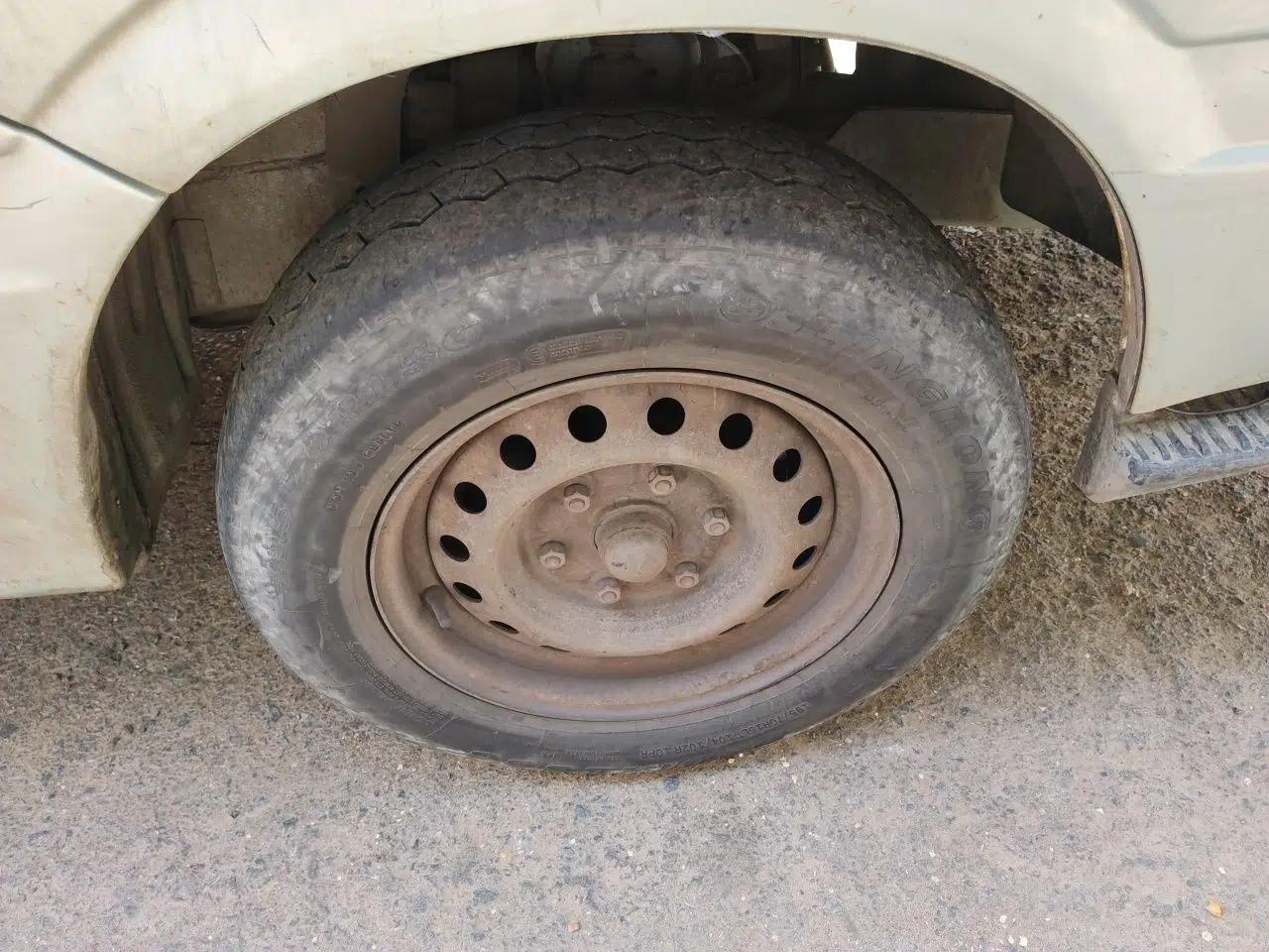 Jinbei Hiace  — миниатюра 8