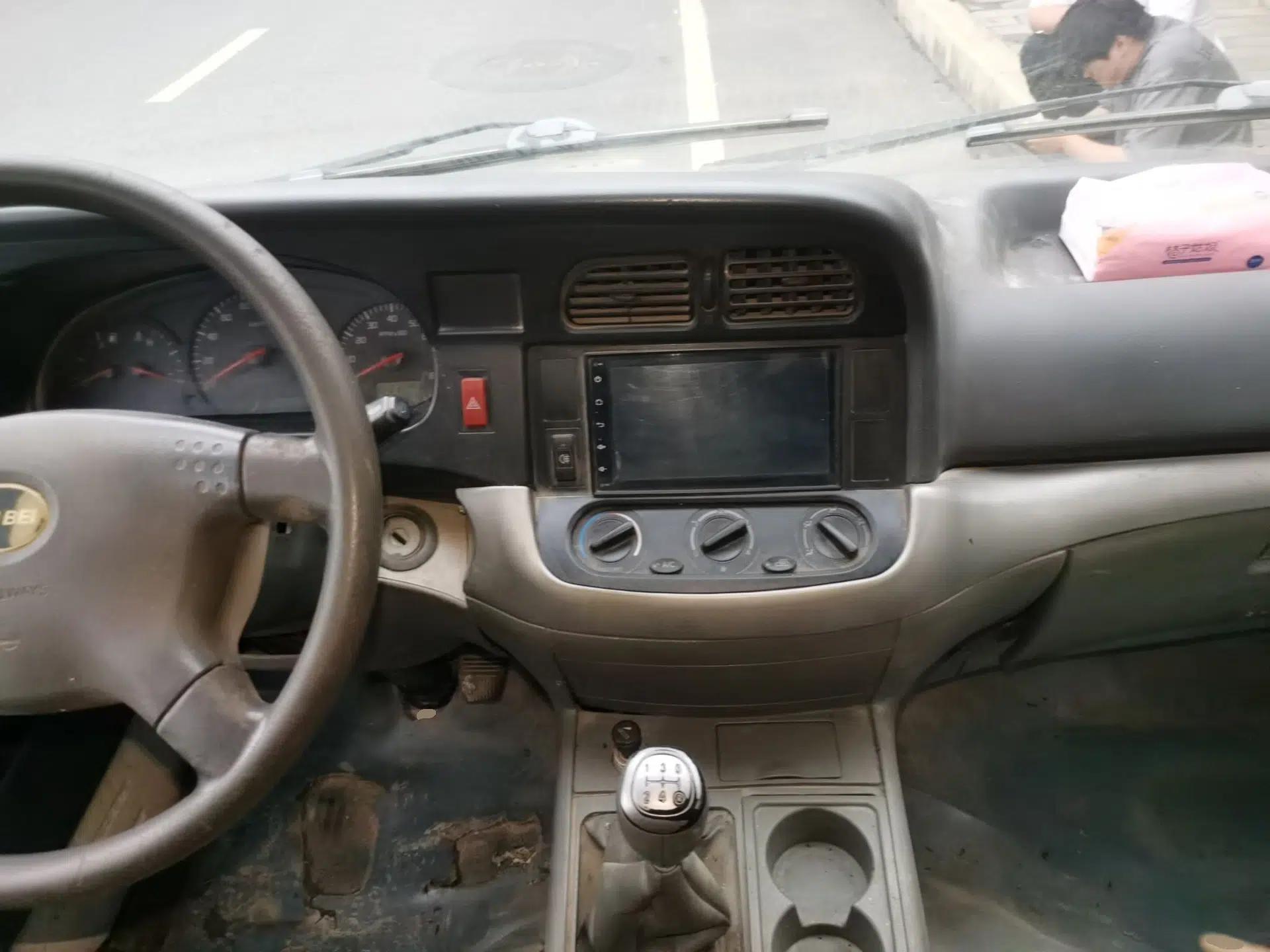 Jinbei Hiace 2011 2.0L 5th Generation Kuaiyunwang Luxury Edition 4G19 — миниатюра 10