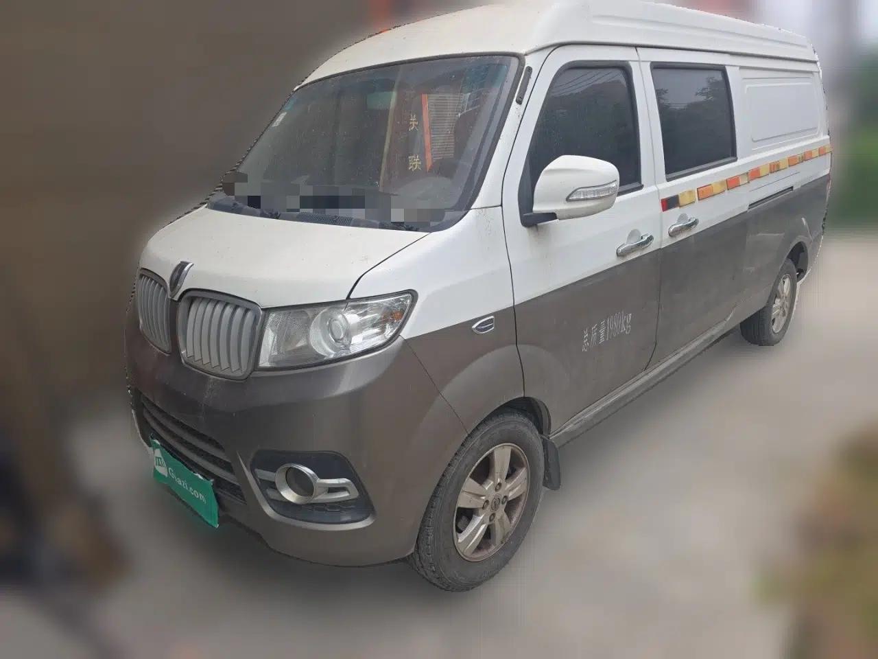 Jinbei New Hiace X30L 2016 1.5L Business Edition Van DLCG14 — миниатюра 1