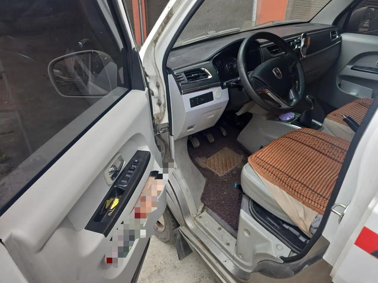 Jinbei New Hiace X30L 2016 1.5L Business Edition Van DLCG14 — миниатюра 17