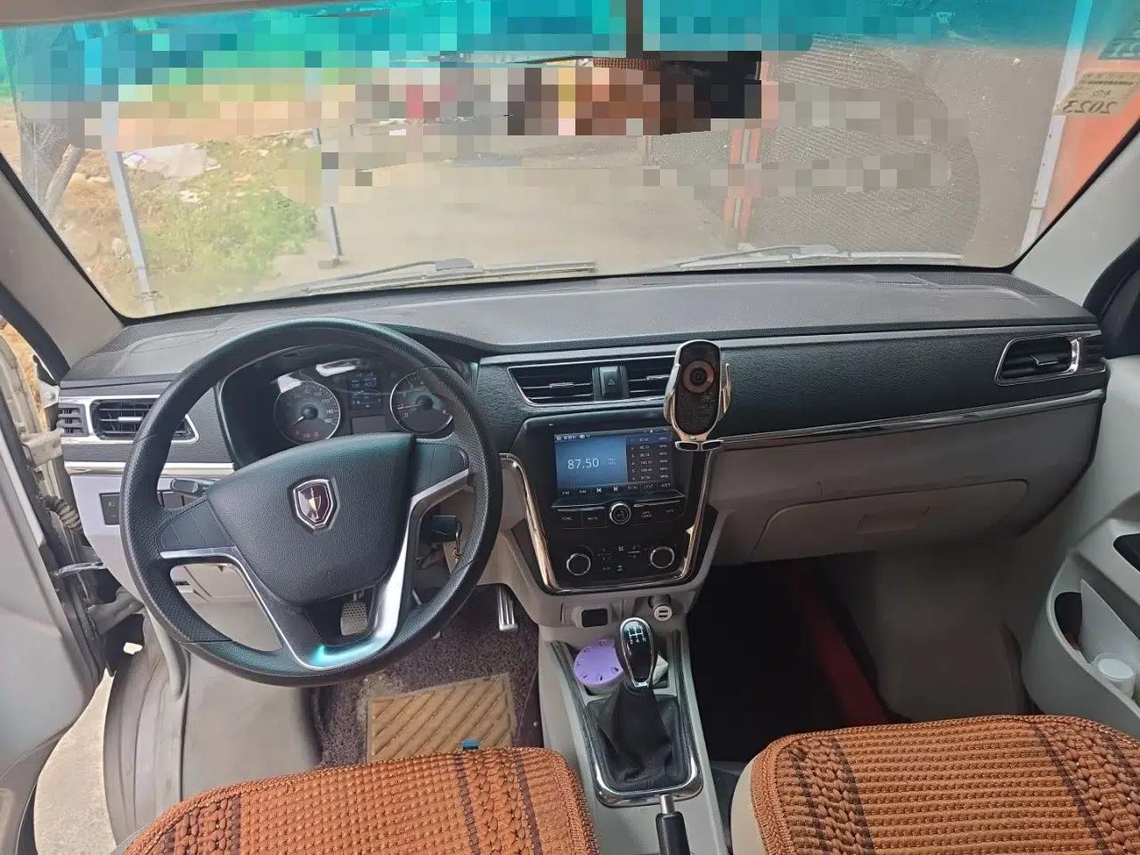 Jinbei New Hiace X30L 2016 1.5L Business Edition Van DLCG14 — миниатюра 10