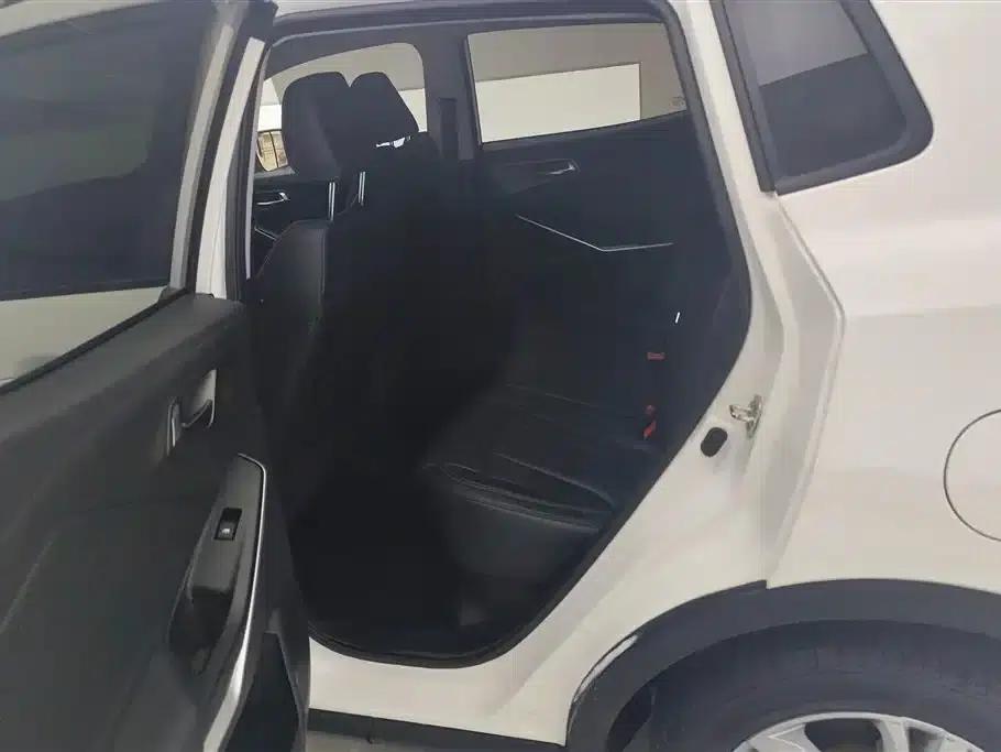 Changan CS15 2021 1.5L Manual Entry-level Model — миниатюра 11