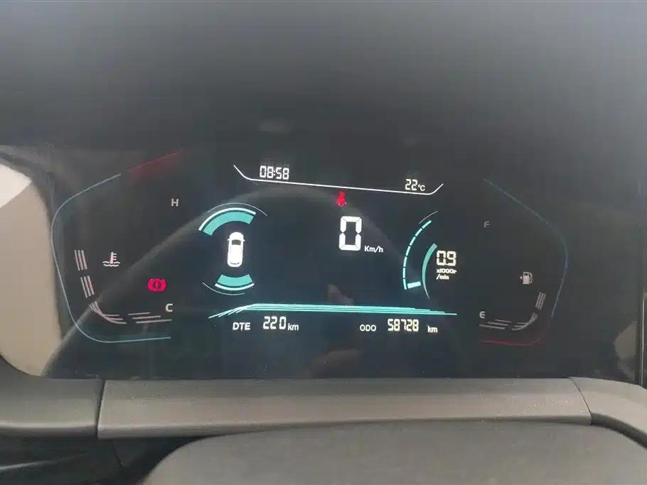 Changan CS15 2021 1.5L Manual Entry-level Model — миниатюра 14
