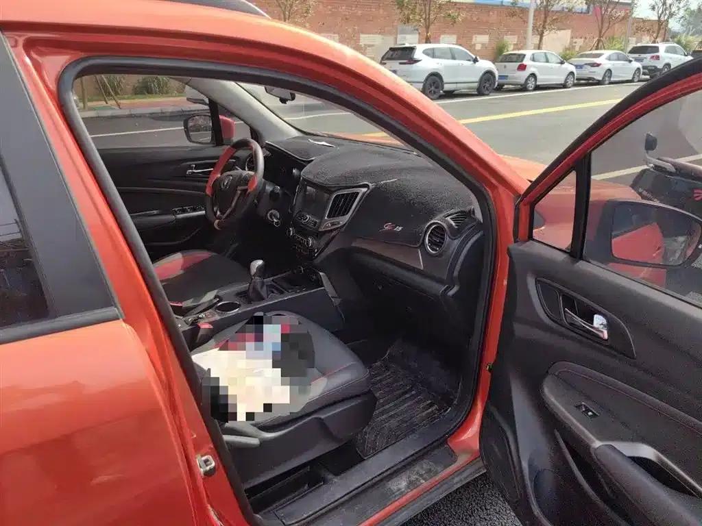 Changan CS15 2016 1.5L Manual Deluxe Edition — миниатюра 22