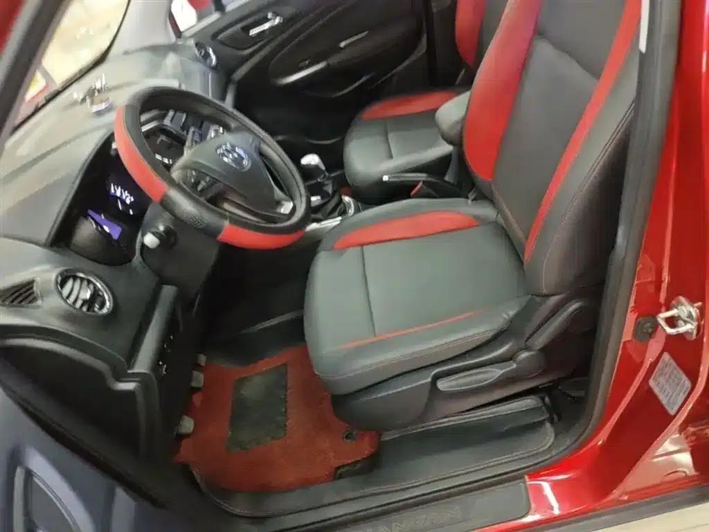 Changan CS15 2016 1.5L Manual Fashion Edition — миниатюра 15