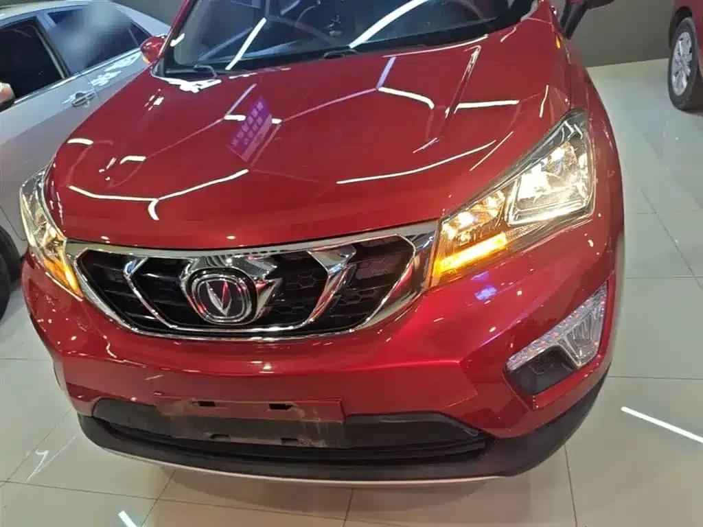 Changan CS15 2016 1.5L Manual Fashion Edition — миниатюра 3