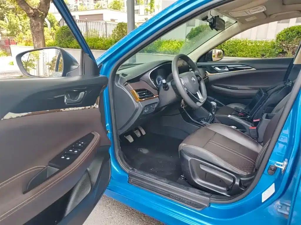 Changan Eado DT 2018 1.6L Manual Smart Edition — миниатюра 16