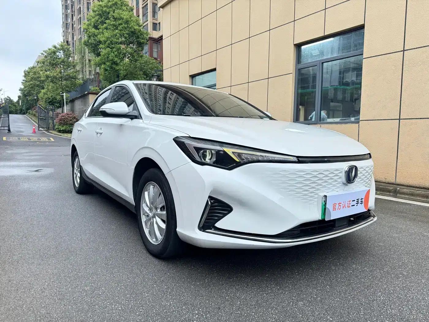 Changan Eado New Energy 2022 EV460 Smart Ride-Hailing Edition Ternary Lithium Lithium — миниатюра 3
