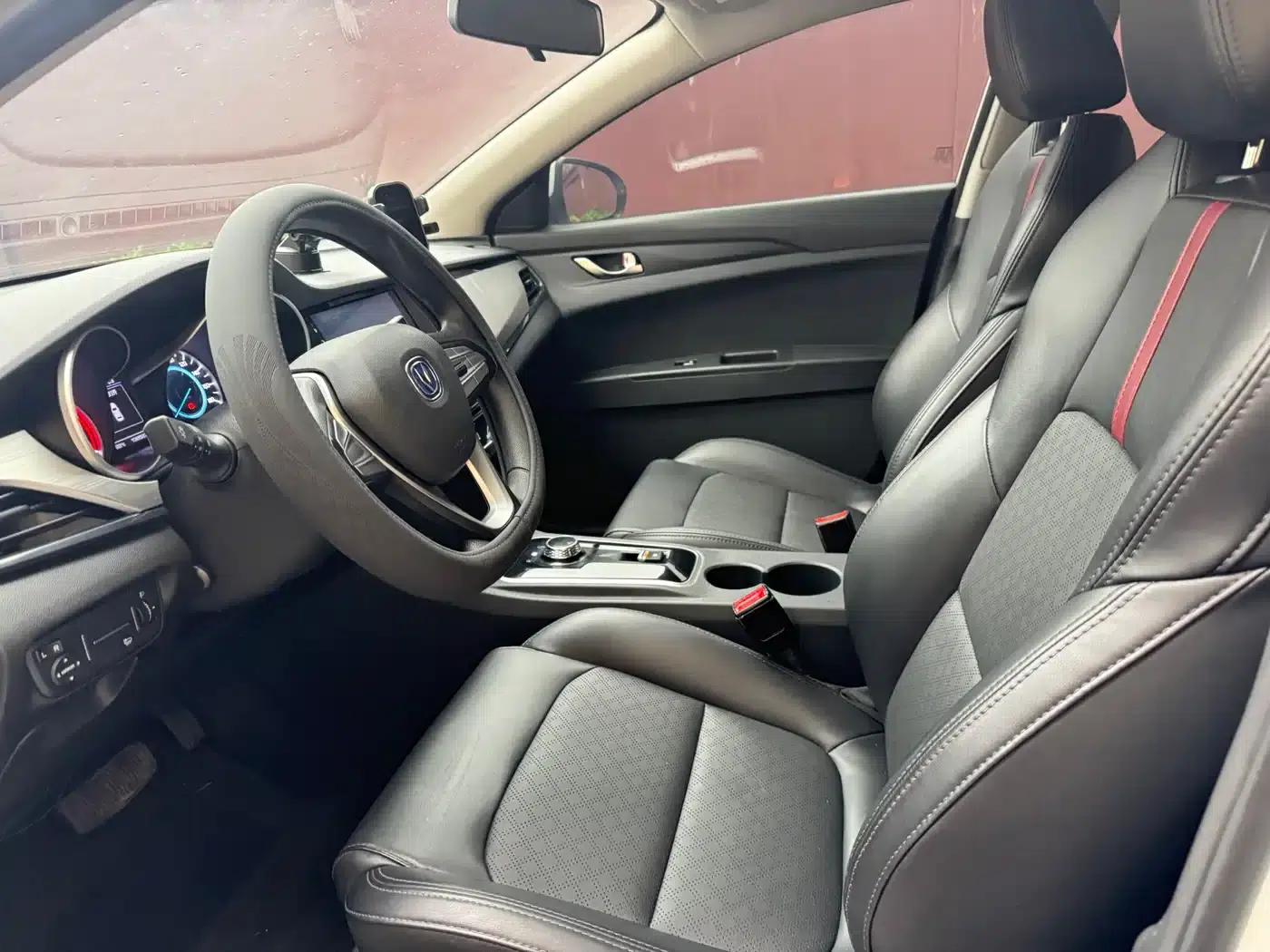 Changan Eado New Energy 2022 EV460 Smart Ride-Hailing Edition Ternary Lithium Lithium — миниатюра 4