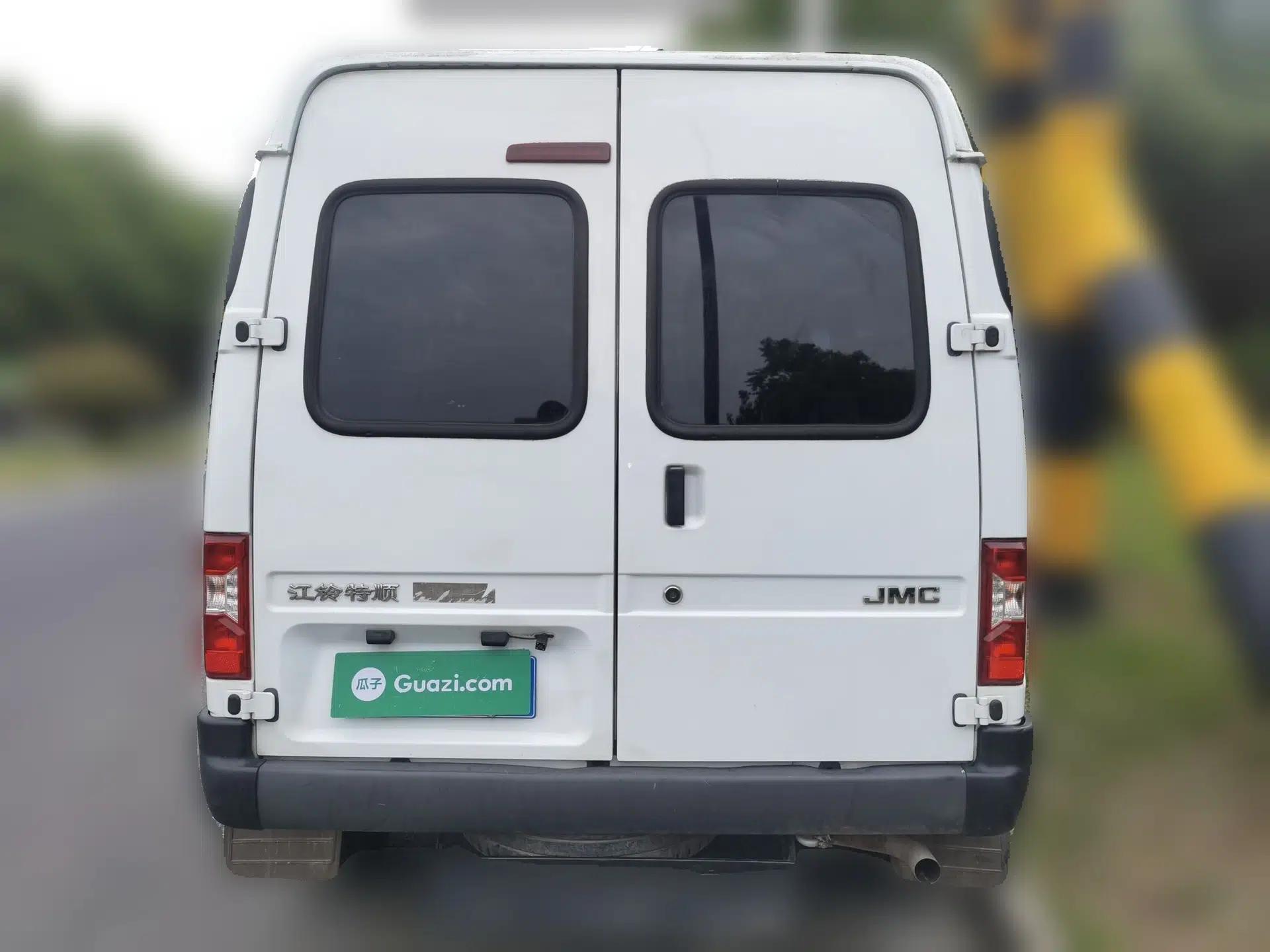 JMC Transit 2019 2.8T Commercial Version Long Wheelbase Mid-Roof 6-Seater Rear Single Tire China VI Emission Standard – JX493 — миниатюра 3