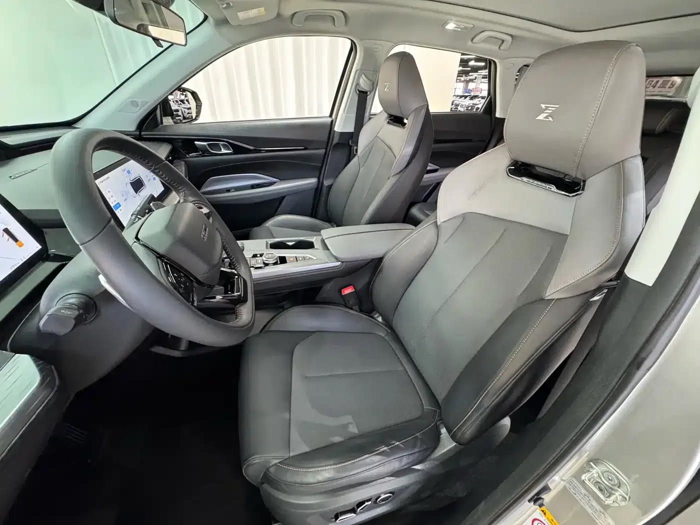 Changan Oushang Z6 2023 Blue Whale 1.5T DCT Smart Navigation Edition — миниатюра 15