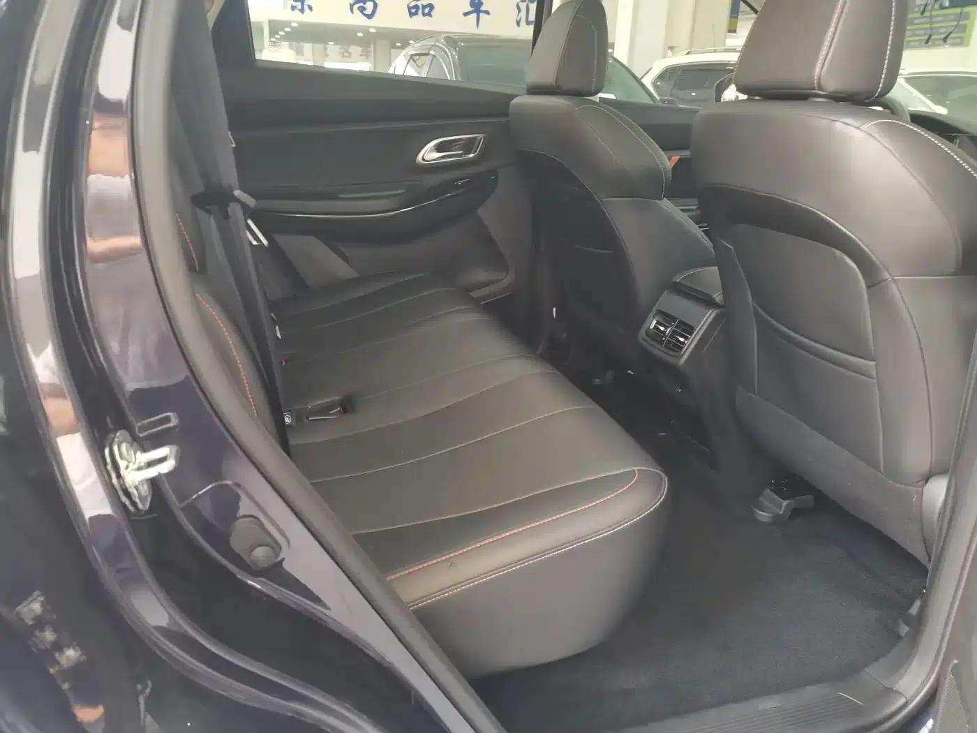 Changan Oushang X7 PLUS 2022 1.5T Blue Whale Edition Automatic Premium Model — миниатюра 5