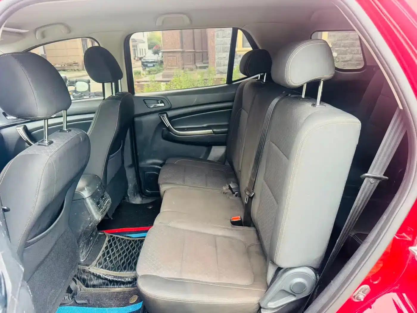 Changan Oushang CX70 2016 1.6L Manual Comfort Model — миниатюра 8
