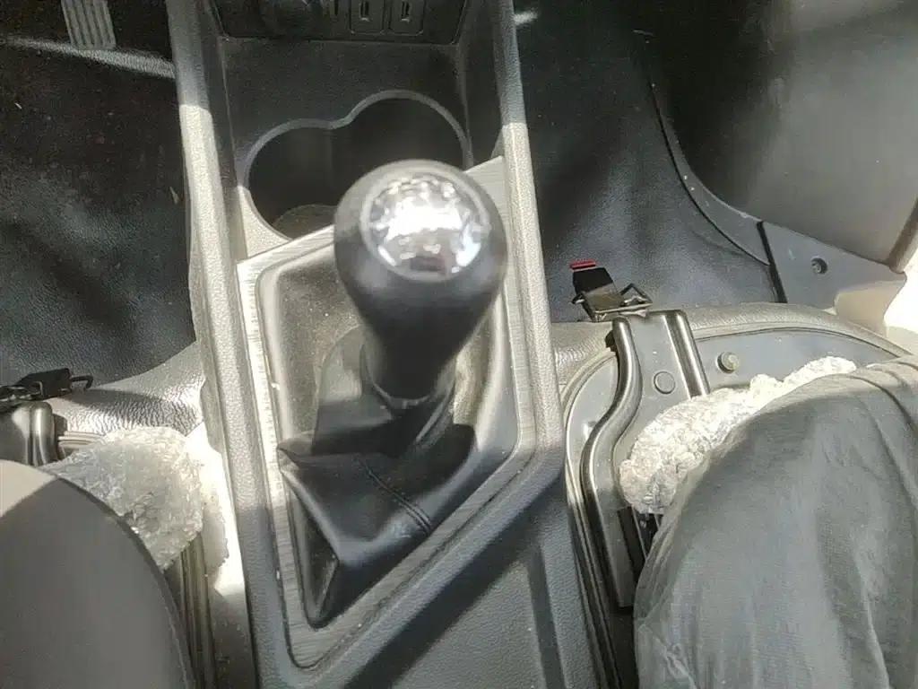 Changan Ruixing M60 2023 1.5L GDI Comfort Passenger Bus (6/7 seats) — миниатюра 14