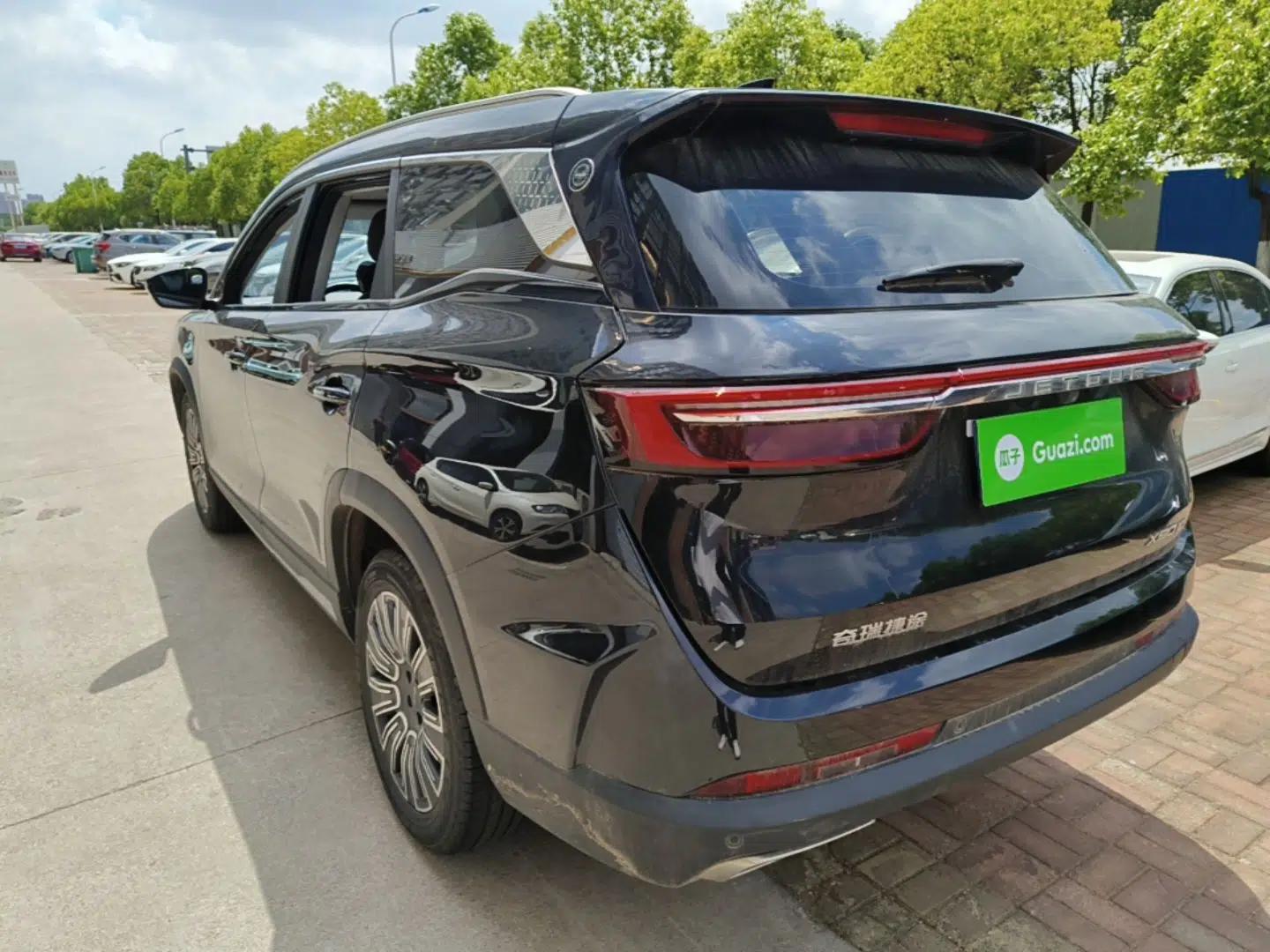 JETOUR X90 PRO 2024 1.6T DCT Elite Edition 5 Seats — миниатюра 4