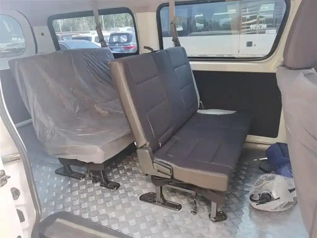 Changan Ruixing EM80 2025 Passenger Edition Comfort Model 6 Seats 300km/h Hatchback — миниатюра 17