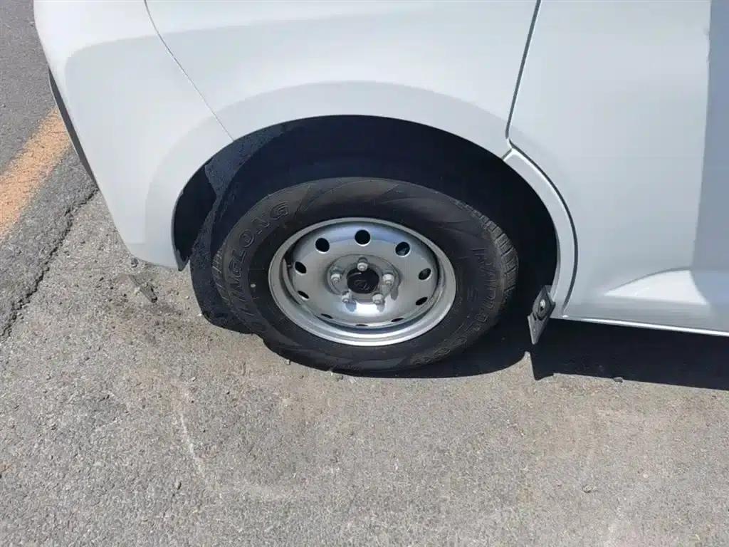 Changan Ruixing EM80 2025 Passenger Edition Comfort Model 6 Seats 300km/h Hatchback — миниатюра 23