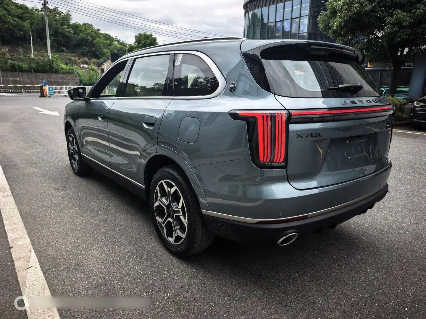 JETOUR X70L 2026 Model—1.5TD Dual-Clutch Luxury, 7-seater — миниатюра 2