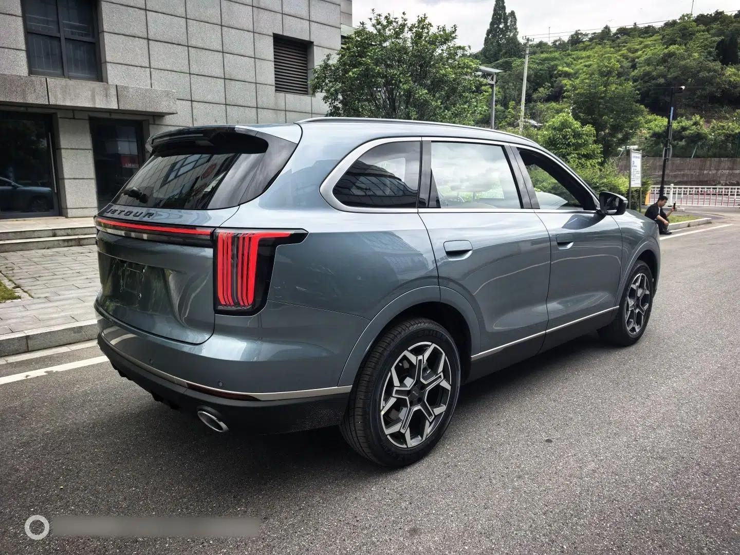 JETOUR X70L 2026 Model—1.5TD Dual-Clutch Luxury, 7-seater — миниатюра 6