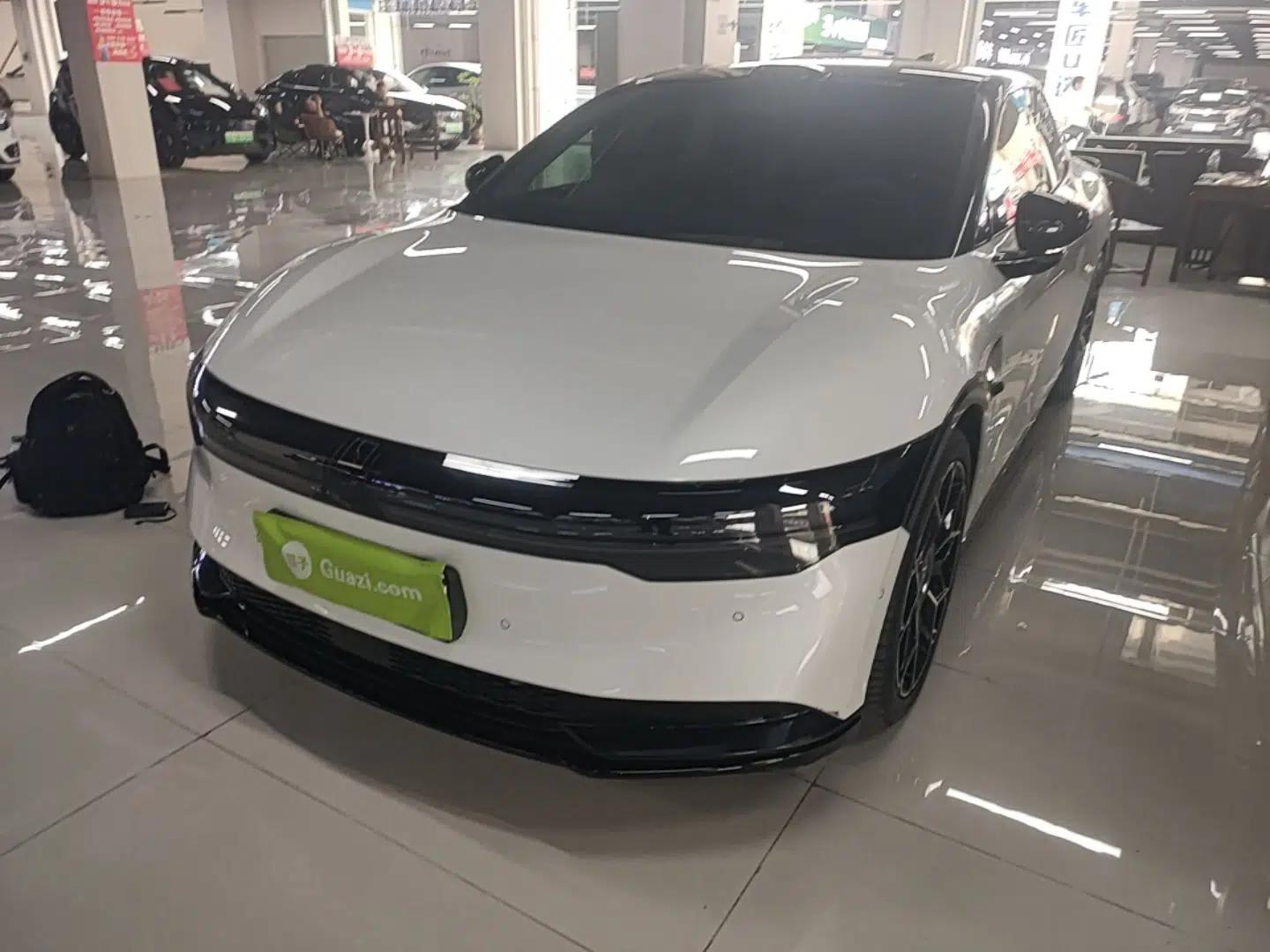 Zeekr 007 2024 Four-Wheel Drive Intelligent Driving Version 100 kWh — миниатюра 1