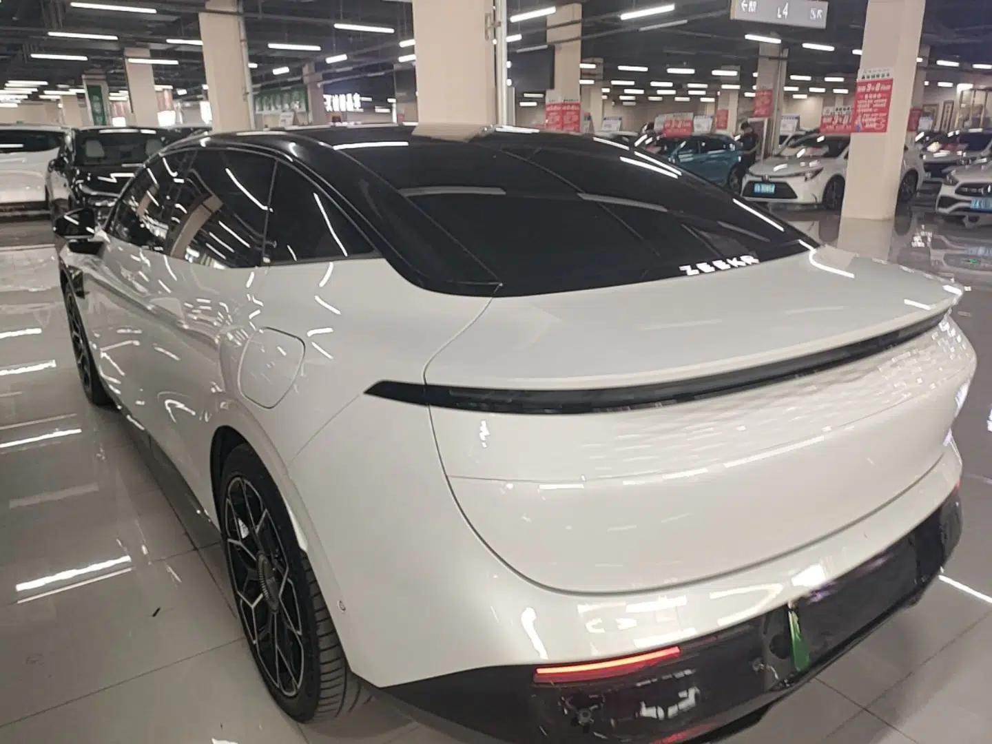 Zeekr 007 2024 Four-Wheel Drive Intelligent Driving Version 100 kWh — миниатюра 4