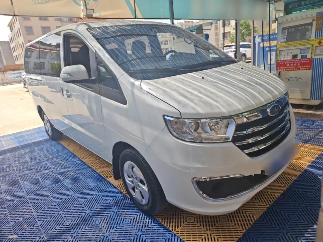 JAC Refine M3 2024 PLUS 2.0L HEV Smart Connect Edition — миниатюра 3