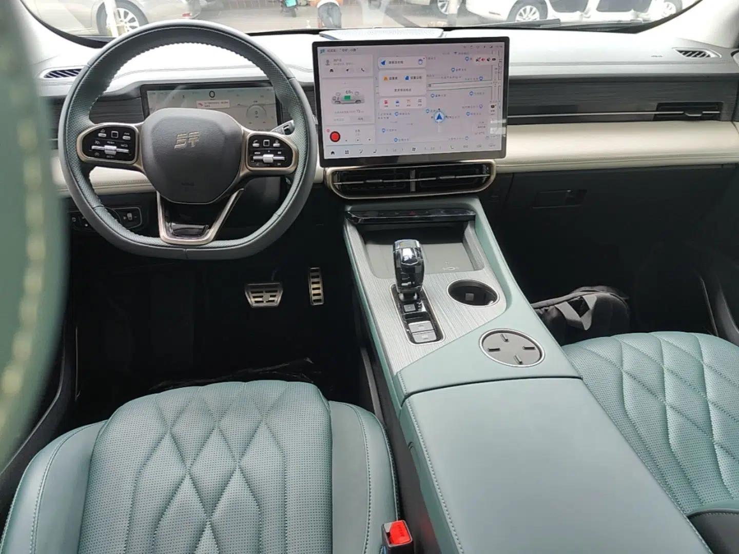 JETOUR Shanhai L9 2024 1.5TD 2DHT Pro 5-Seater — миниатюра 13