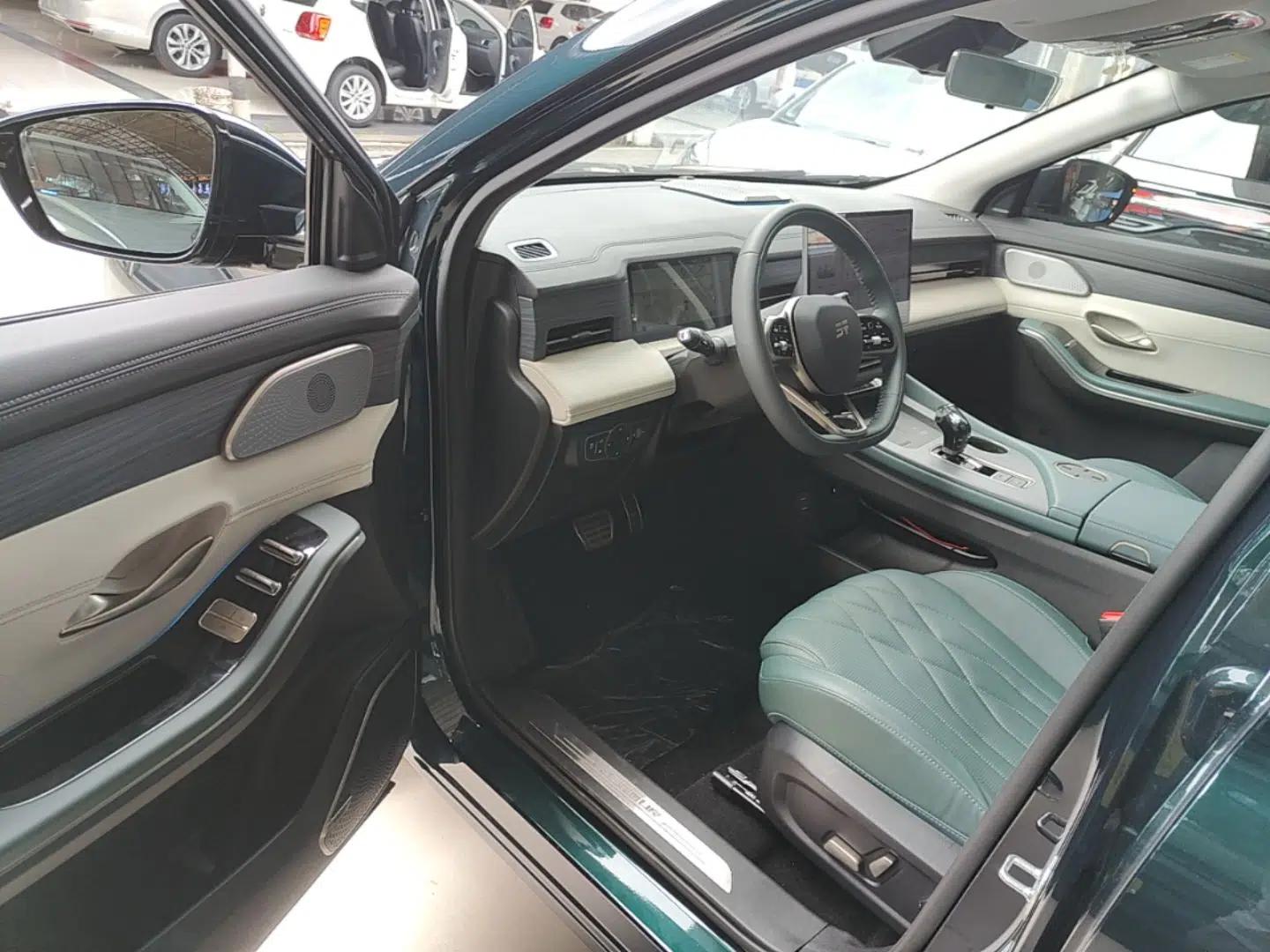 JETOUR Shanhai L9 2024 1.5TD 2DHT Pro 5-Seater — миниатюра 19
