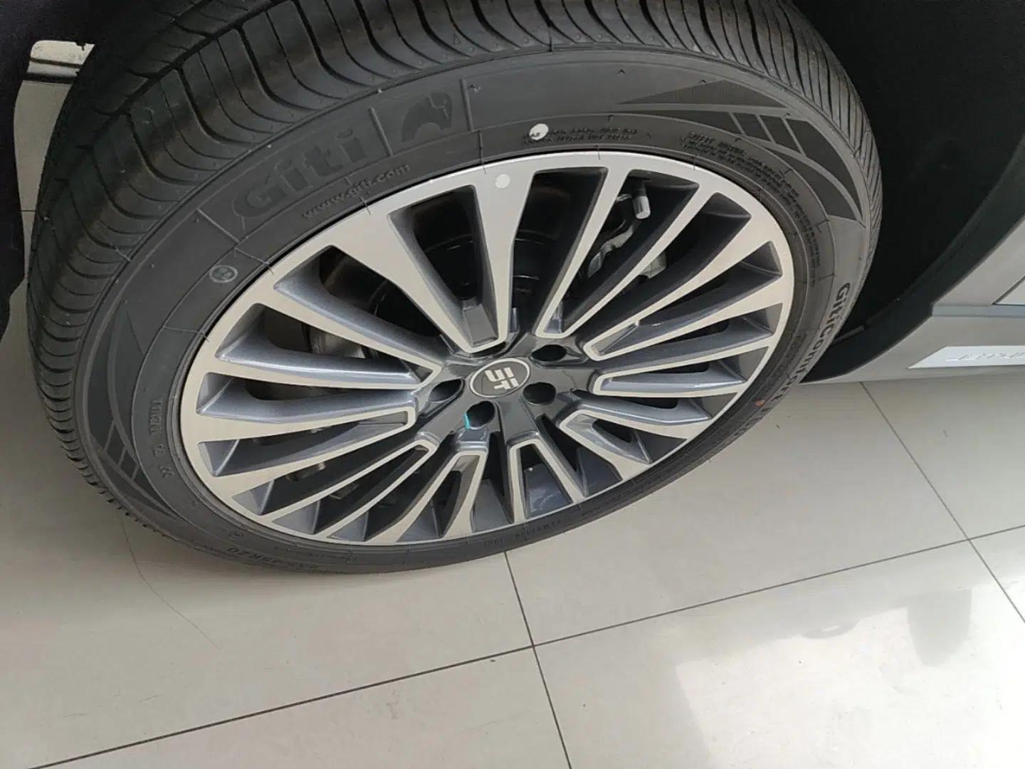 JETOUR Shanhai L9 2024 1.5TD 2DHT Pro 5-Seater — миниатюра 10