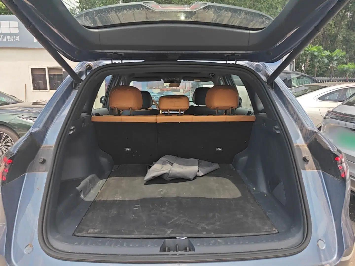 Geely Galaxy Xingjian 7 EM-i 2025 120km Navigator Edition — миниатюра 22
