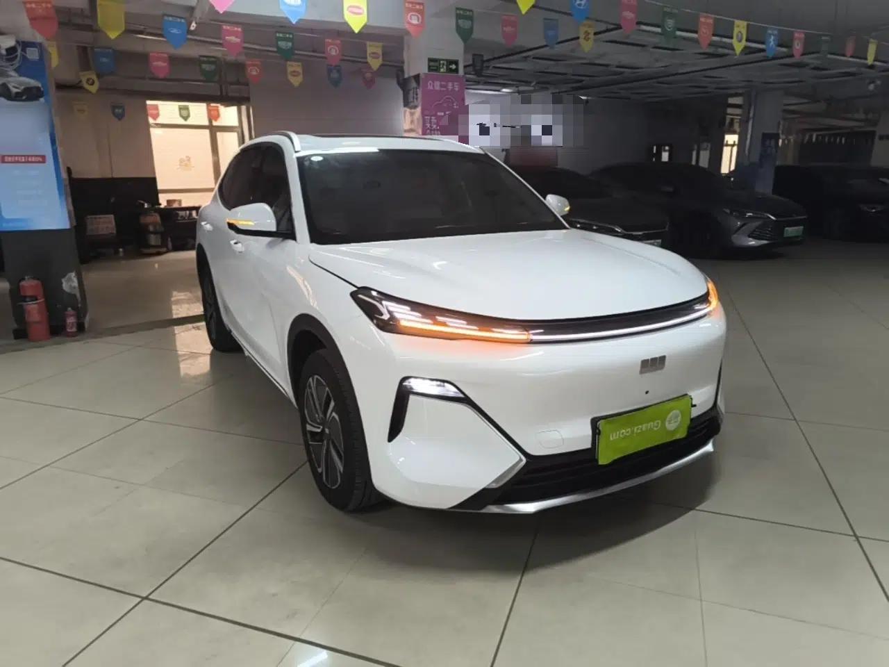 Geely Galaxy Xingjian 7 EM-i 2025 120km Launch+ Version — миниатюра 3