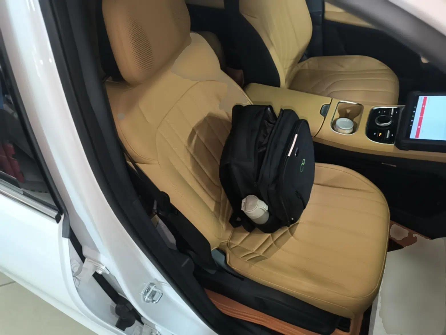 Geely Galaxy Xingjian 7 EM-i 2025 120km Launch+ Version — миниатюра 23