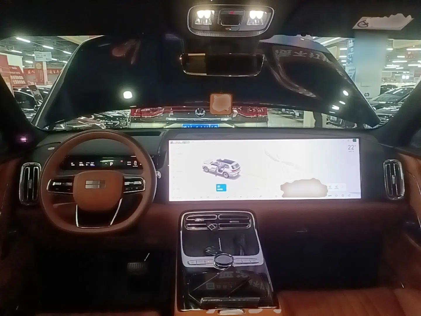 Geely Galaxy M9 2025 Model 210km Four-Wheel-Drive Leading Edition — миниатюра 13