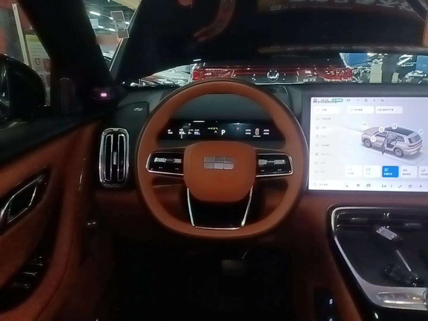 Geely Galaxy M9 2025 Model 210km Four-Wheel-Drive Leading Edition — миниатюра 14