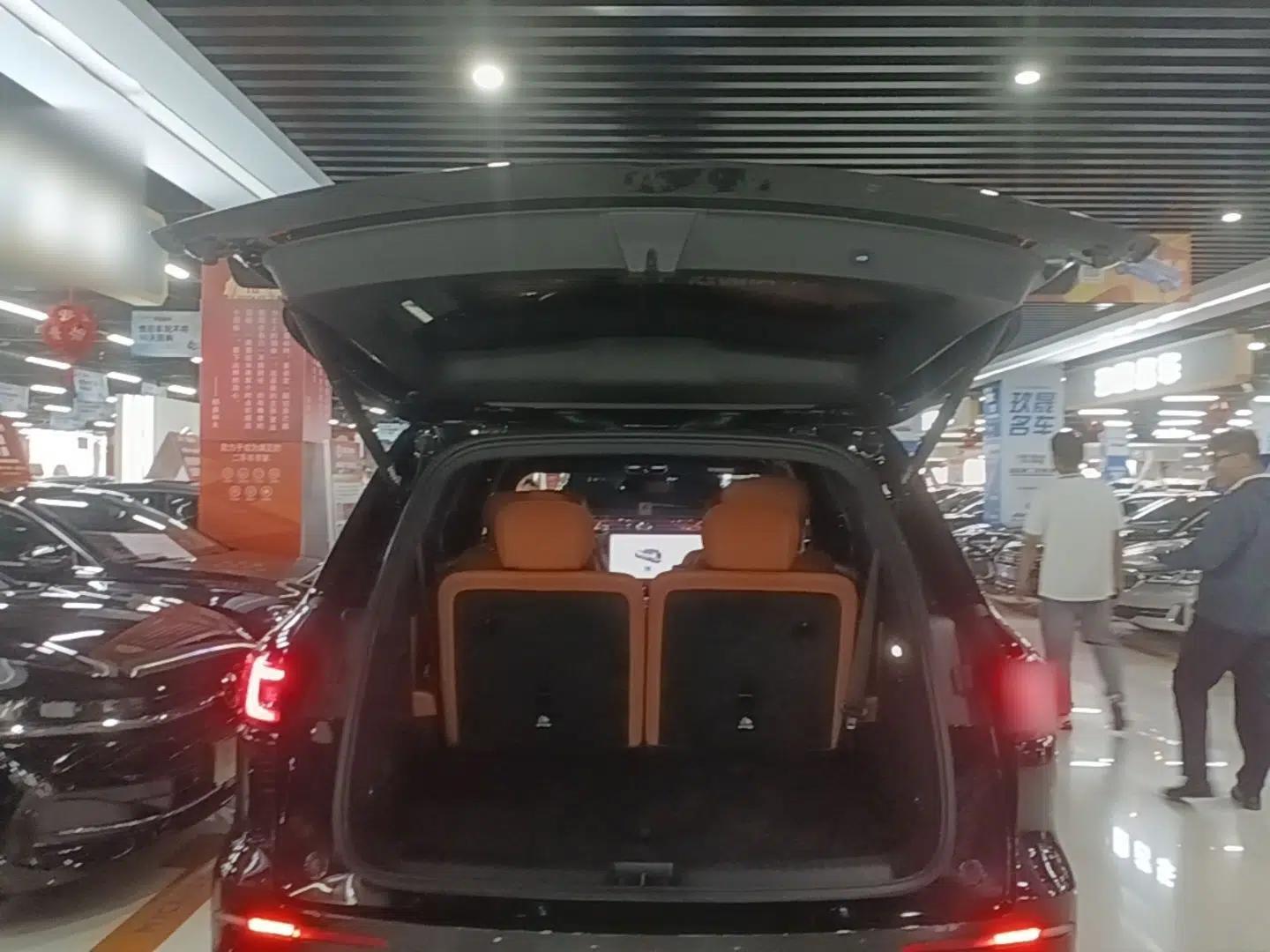 Geely Galaxy M9 2025 Model 210km Four-Wheel-Drive Leading Edition — миниатюра 22