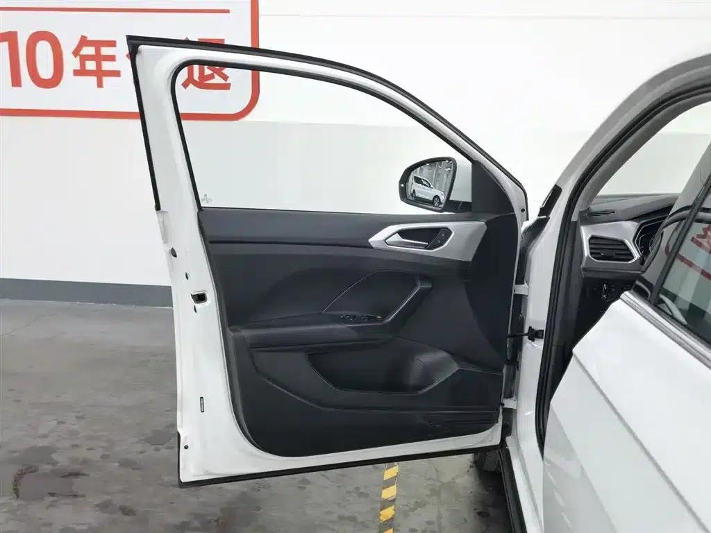 2021 Volkswagen T-Cross 1.5L Automatic Smart Connect Edition — миниатюра 8