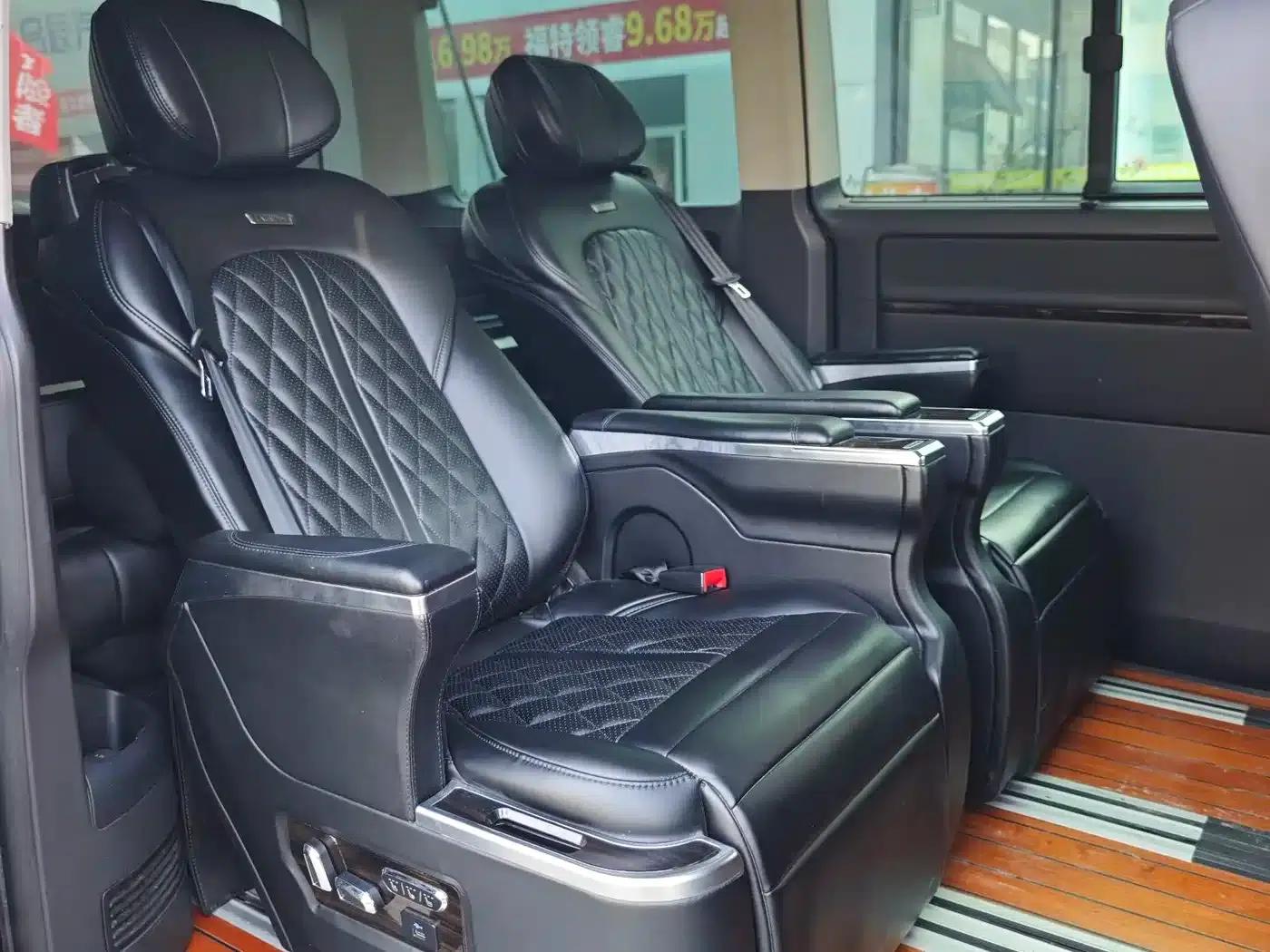 Multivan 2017 2.0TSI 2WD Luxury 7-Seater — миниатюра 7
