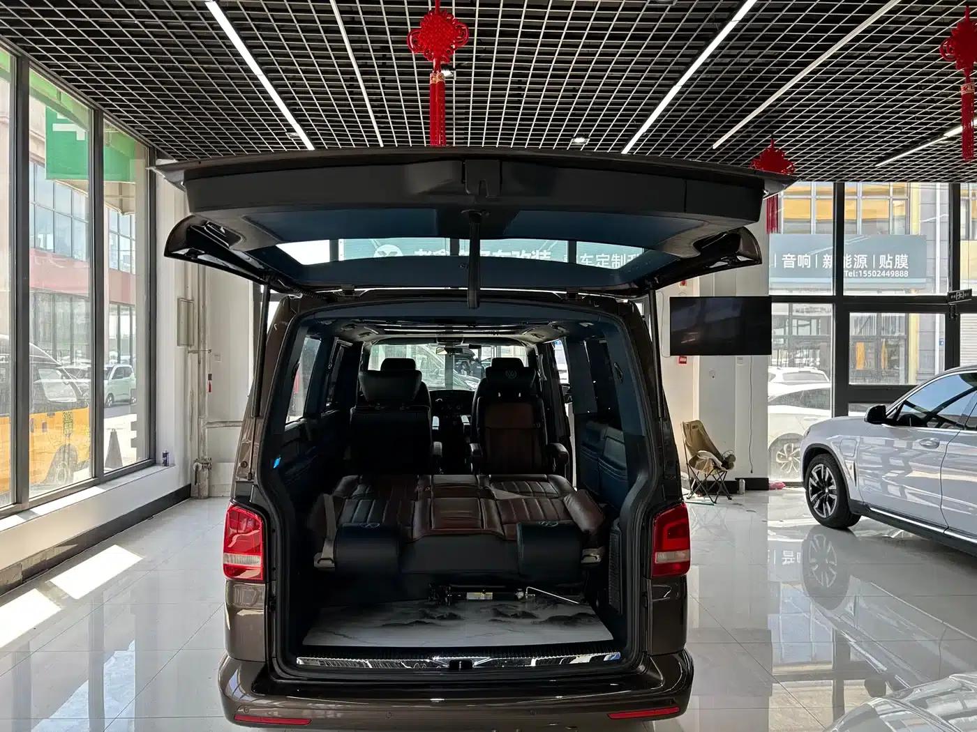 Caravelle 2014 2.0TSI 4WD Comfort Edition — миниатюра 24