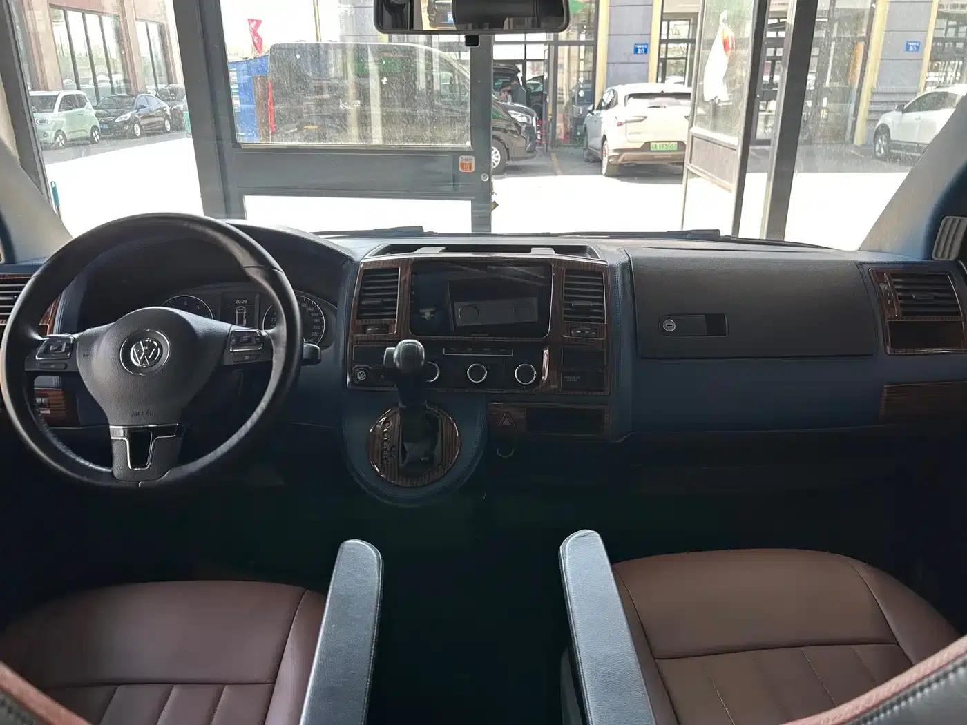 Caravelle 2014 2.0TSI 4WD Comfort Edition — миниатюра 26